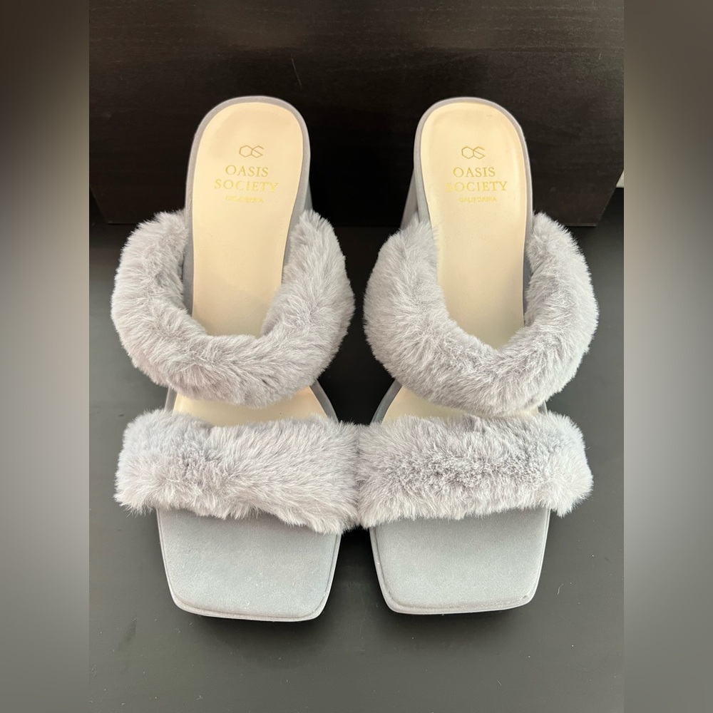 Absolutely Gorgeous Heels ❄️❄️❄️❄️❄️
